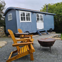 Shepherd's Hut